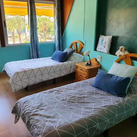 Semesterbostad Camison Y Mar